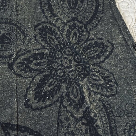 Ladies knit flared top or mini dress with rhinestones and brads, size S - Picture 2 of 7